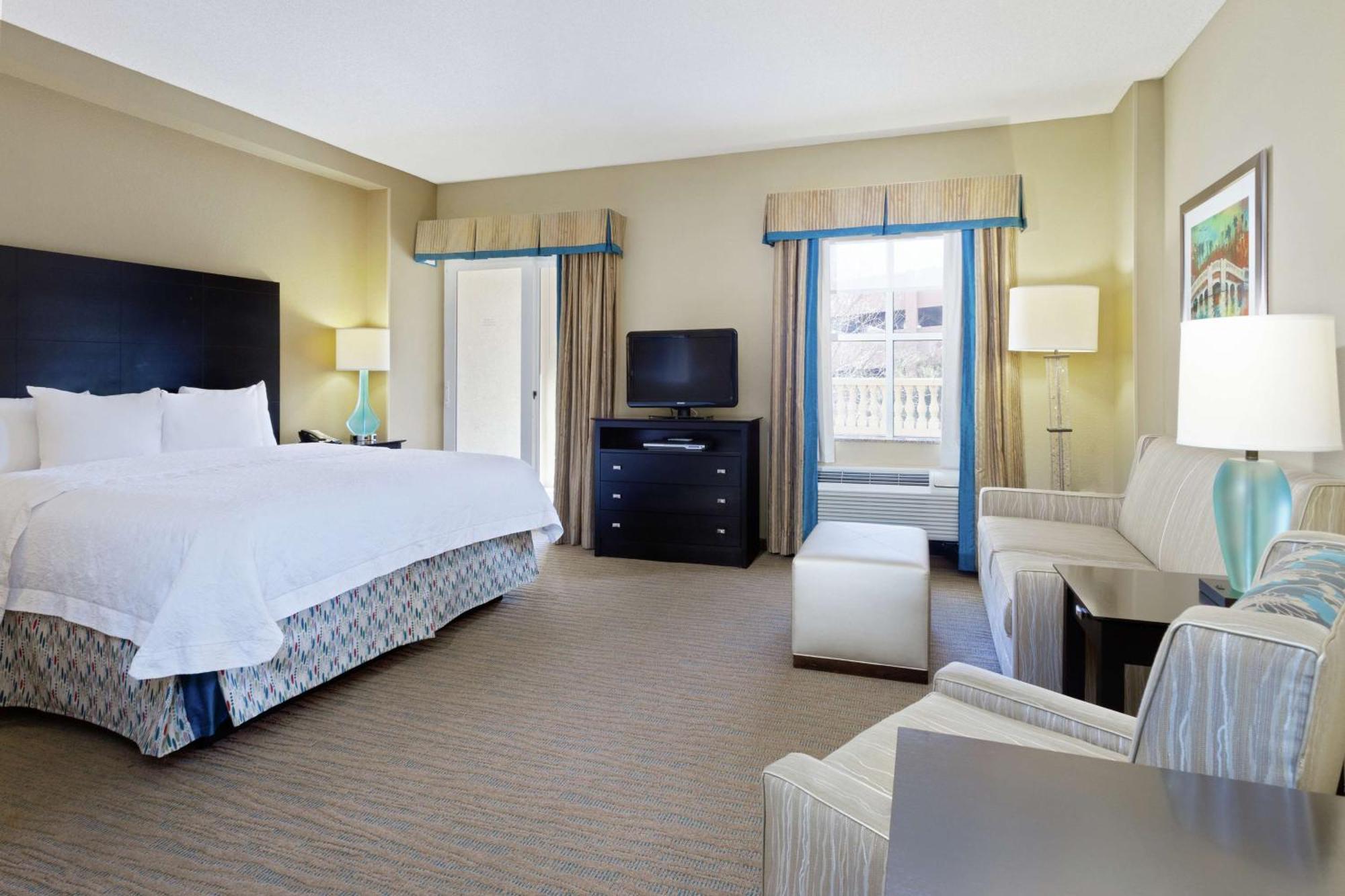 Hampton Inn & Suites St. Petersburg/Downtown Extérieur photo