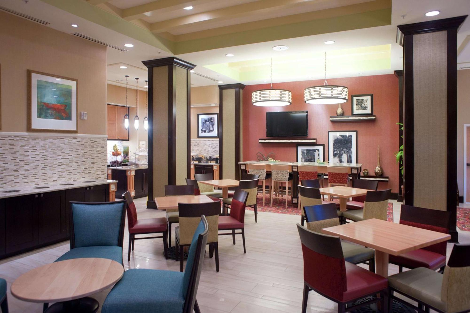 Hampton Inn & Suites St. Petersburg/Downtown Extérieur photo