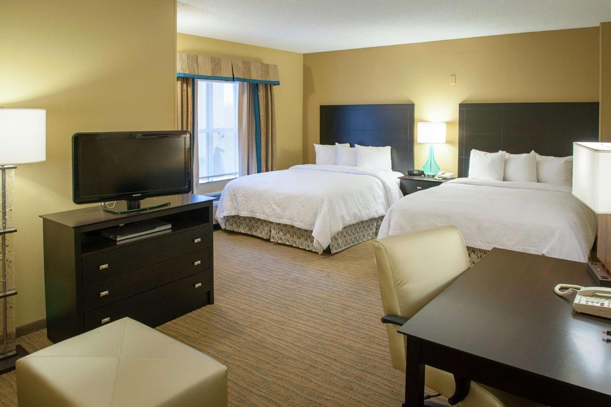 Hampton Inn & Suites St. Petersburg/Downtown Extérieur photo
