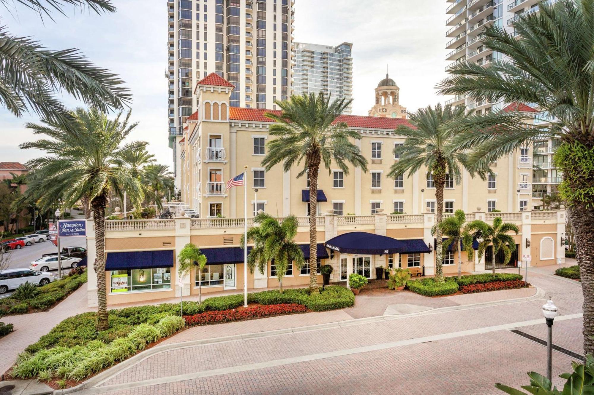 Hampton Inn & Suites St. Petersburg/Downtown Extérieur photo