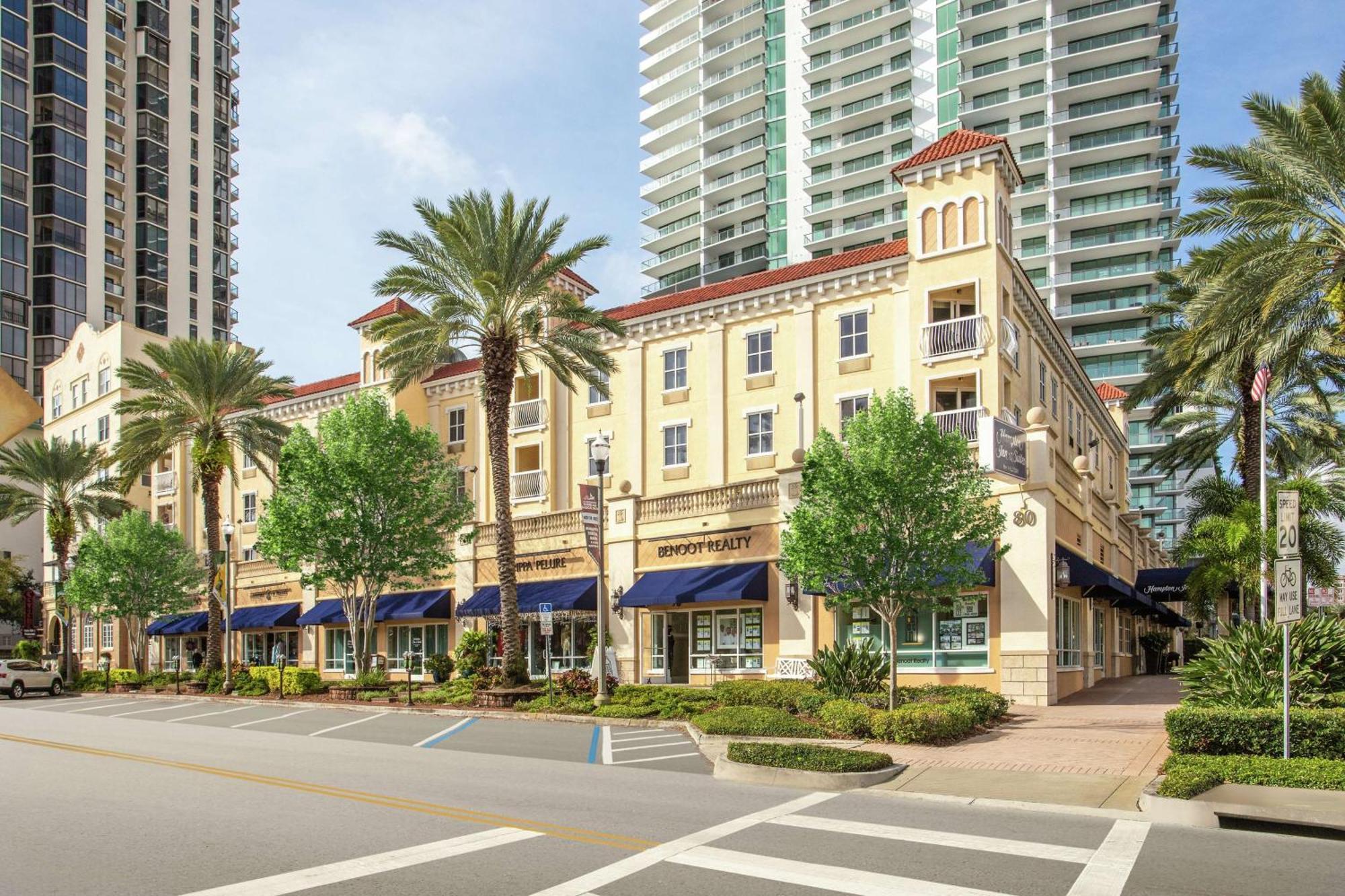 Hampton Inn & Suites St. Petersburg/Downtown Extérieur photo