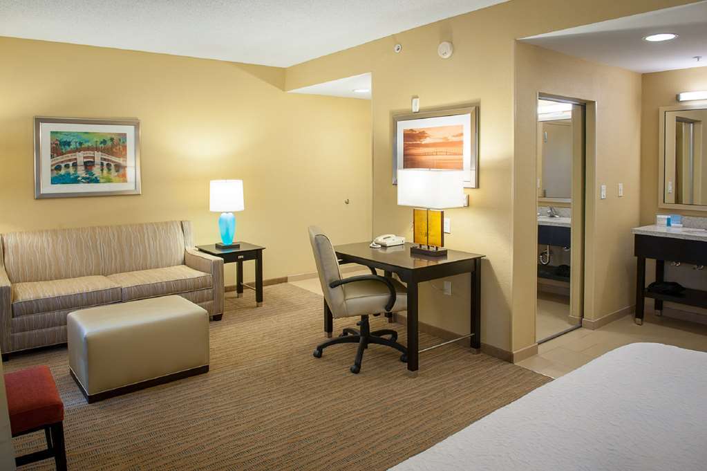 Hampton Inn & Suites St. Petersburg/Downtown Chambre photo